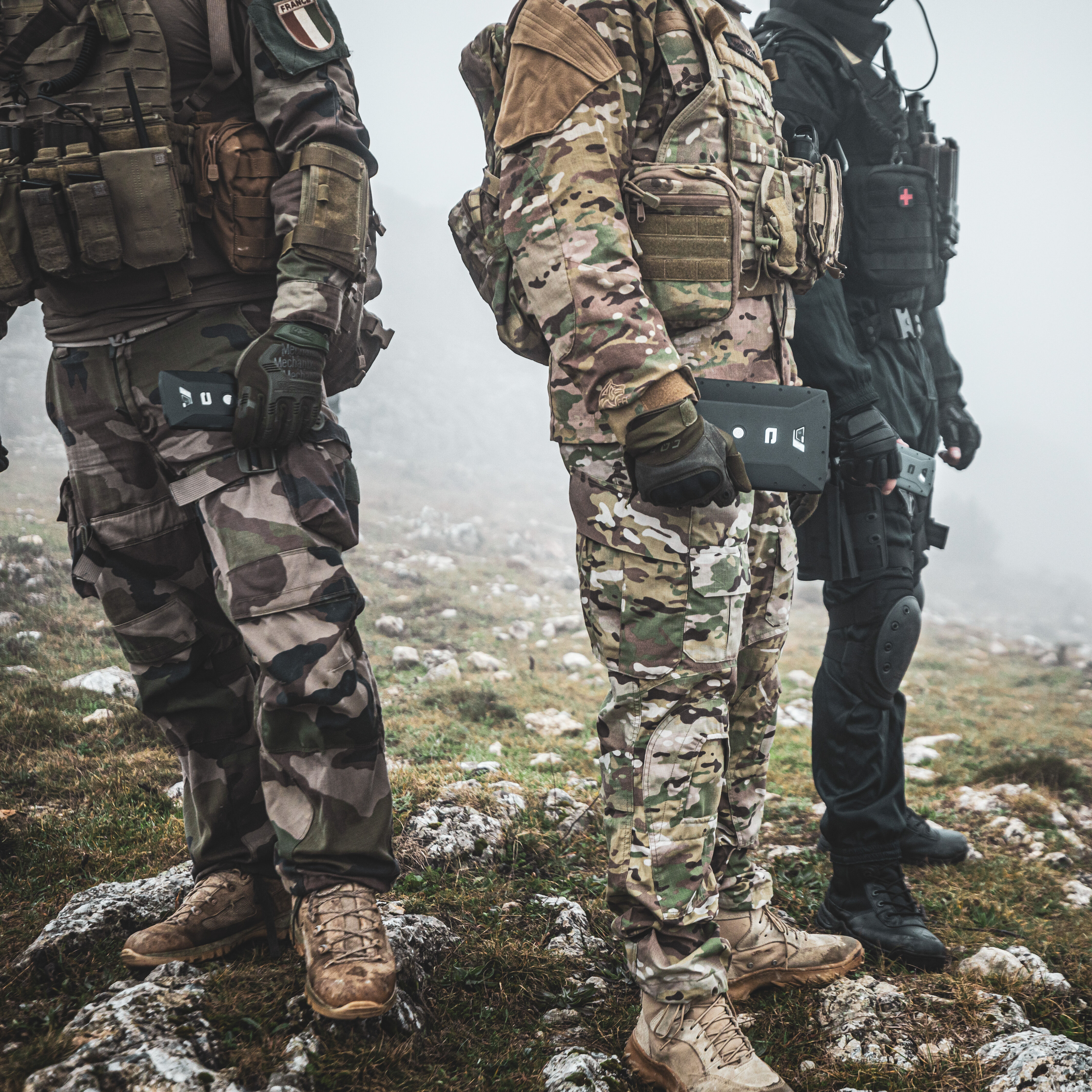 Military with Crosscall hardware